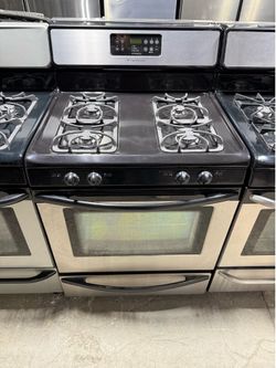 Frigidaire Stainless steel 4 burner range stove