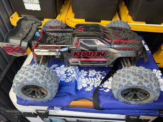 Kraton EXB v2 with zeee 6000 6s lipo