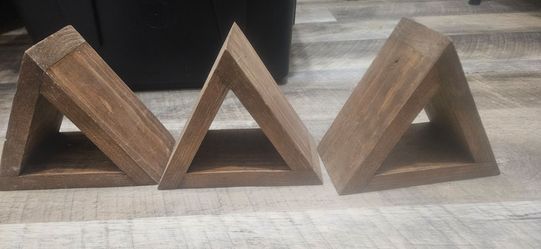 Wooden Triangle Decor