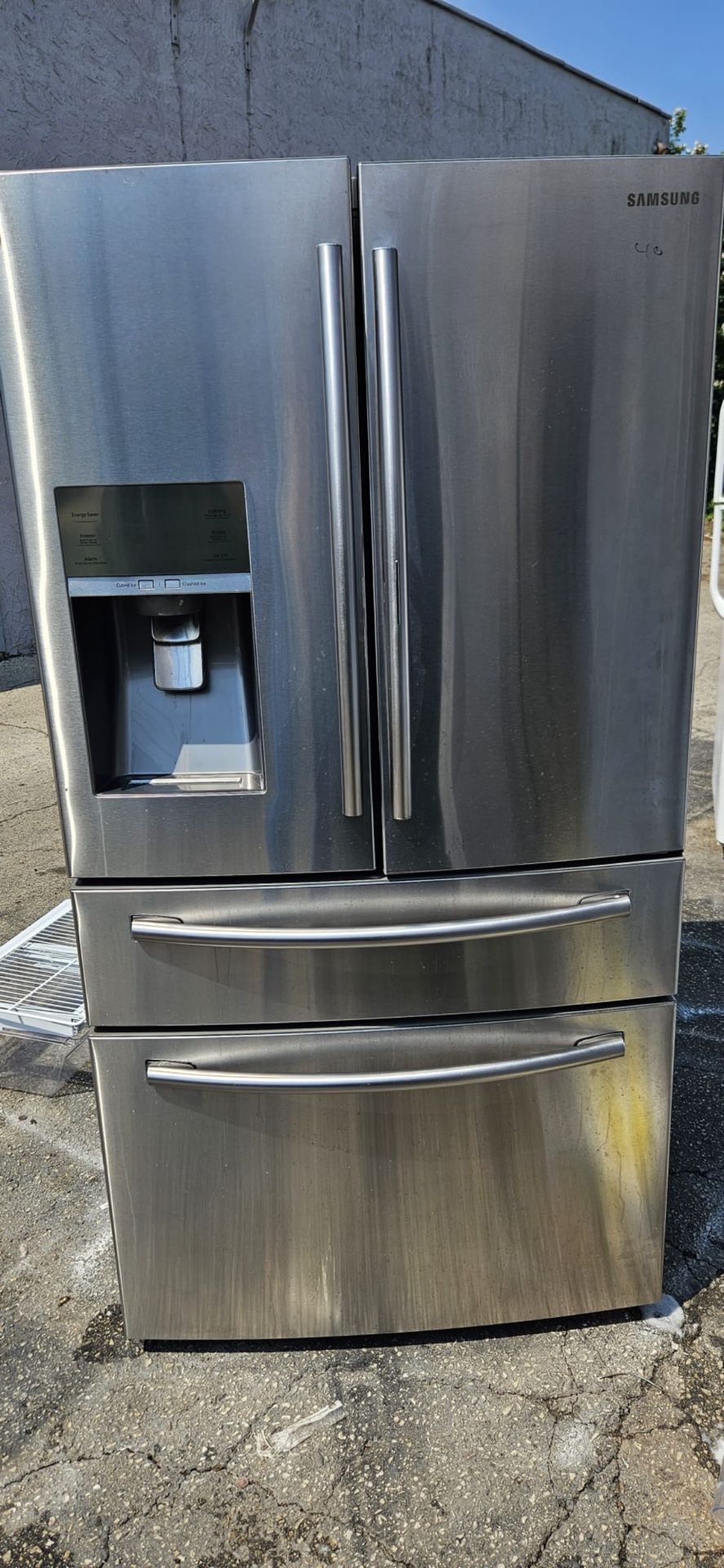 Samsung 36” 4-door Stainless Steel Refrigerator (NO ICE MAKER). 