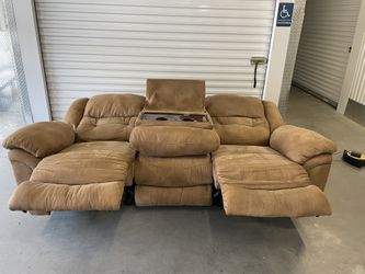 Recliner Electric Coach 