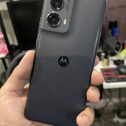 Motorola Edge 2024 256GB factory unlocked 