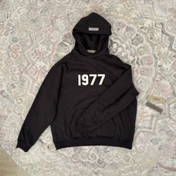 Fear Of God Essentials 1977 Hoodie With Tags (MEDIUM)