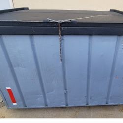 Scrap Metal Bin * rolling lid*
