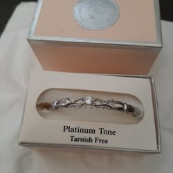 Platinum Tone Tarnish Free Bracelet 