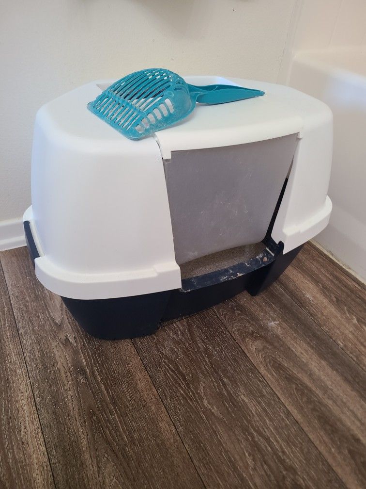Cat Litter Box