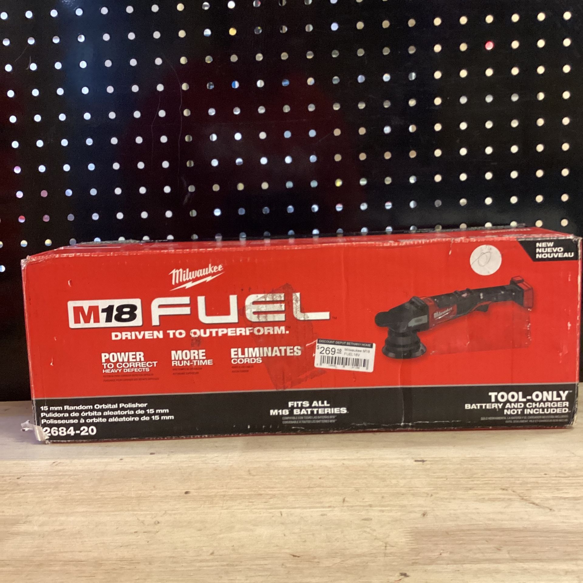 Milwaukee M18 FUEL18V Lithium-Ion Brushless Cordless 15MM DA Polisher (Tool-Only)