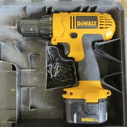 DeWALT 12v Drill & Case