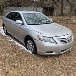 2007 Toyota Camry Hybrid For Part Out Only 