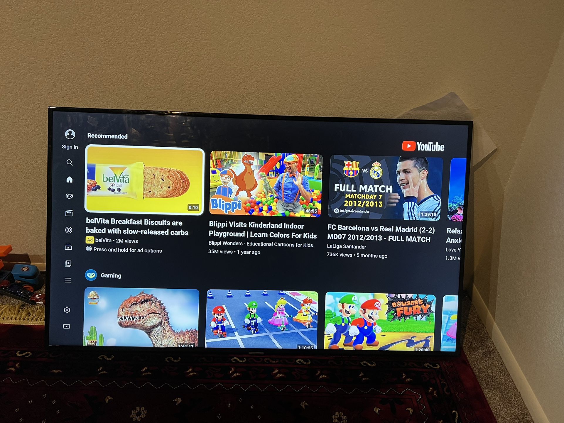 55” Samsung Smart TV