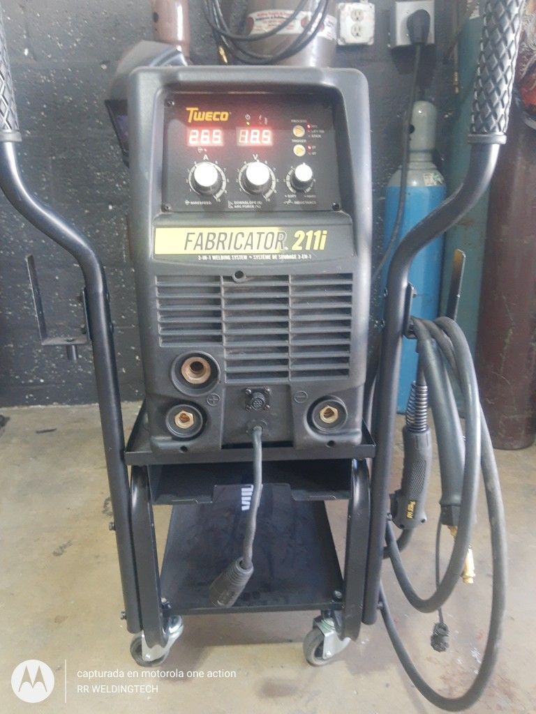 Tweco Fabricator 211i