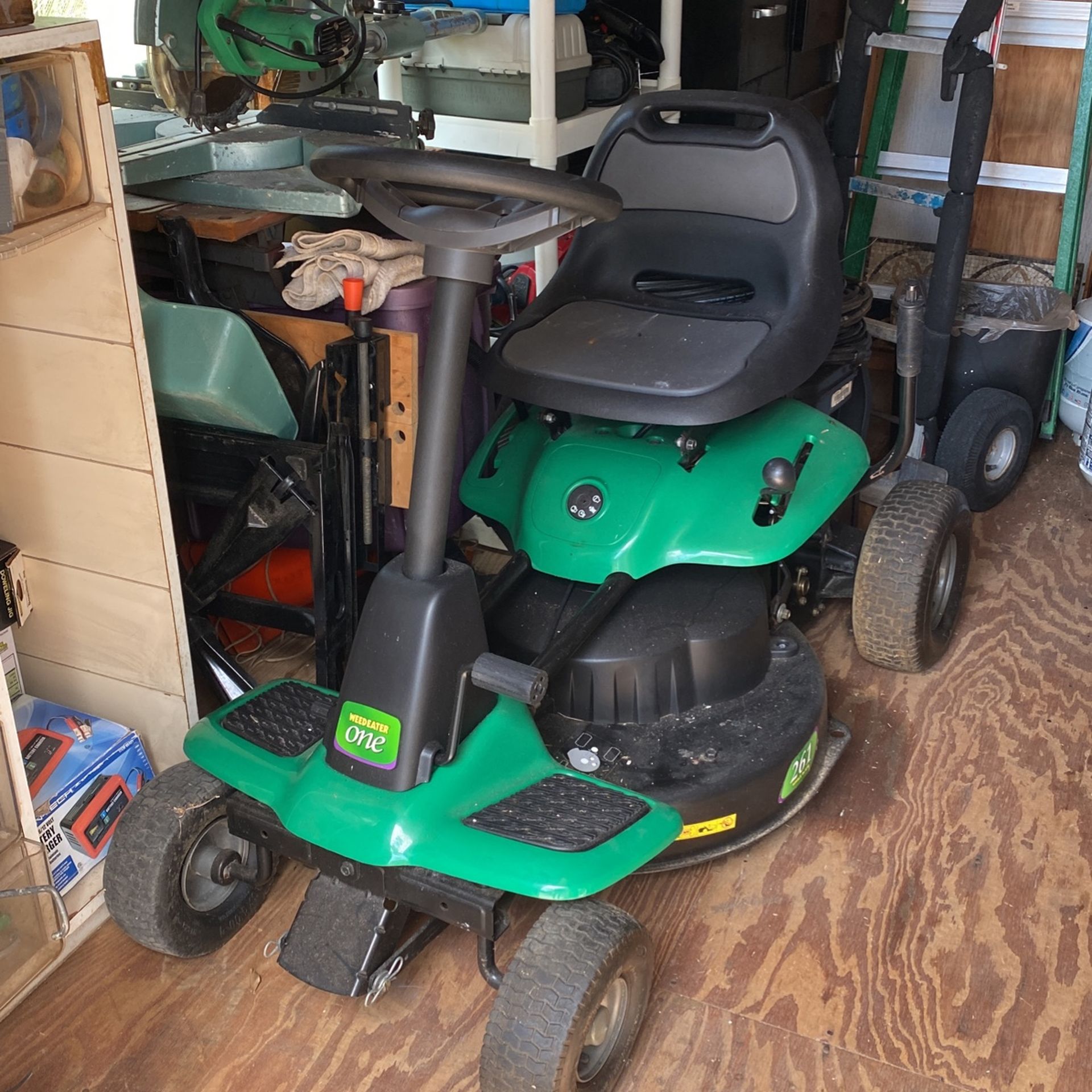Weedeater One 875 Series Lawnmower