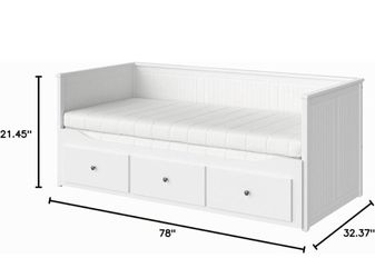 White Daybed with 3 Storage Drawers