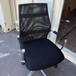 Office Chairs 