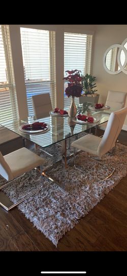 Dinner Glass Table
