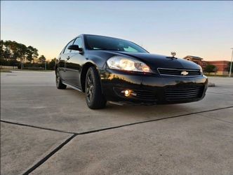 2011 chevy impala black LT