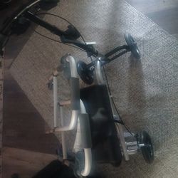 Knee Scooter