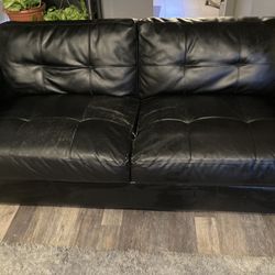 American Furniture House And Chair 