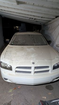 08 Dodge charger for parts.