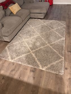 Gray Shag Area Rug with Diamond Pattern
