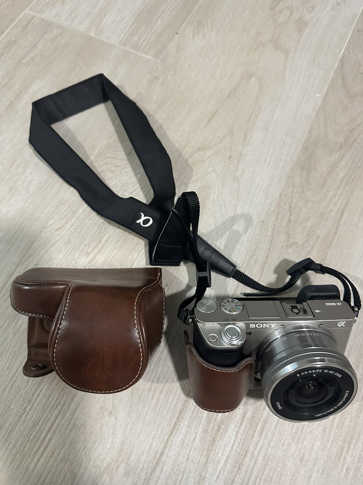 Sony A6000 Mirrorless Digital Camera 