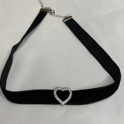 Heart Choker Necklace 