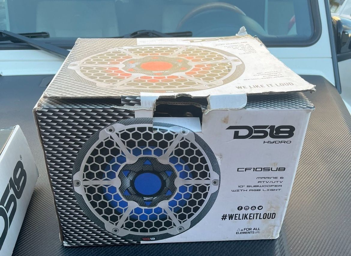 Ds18 Hydro 10” RGB Brand New Sub Speaker