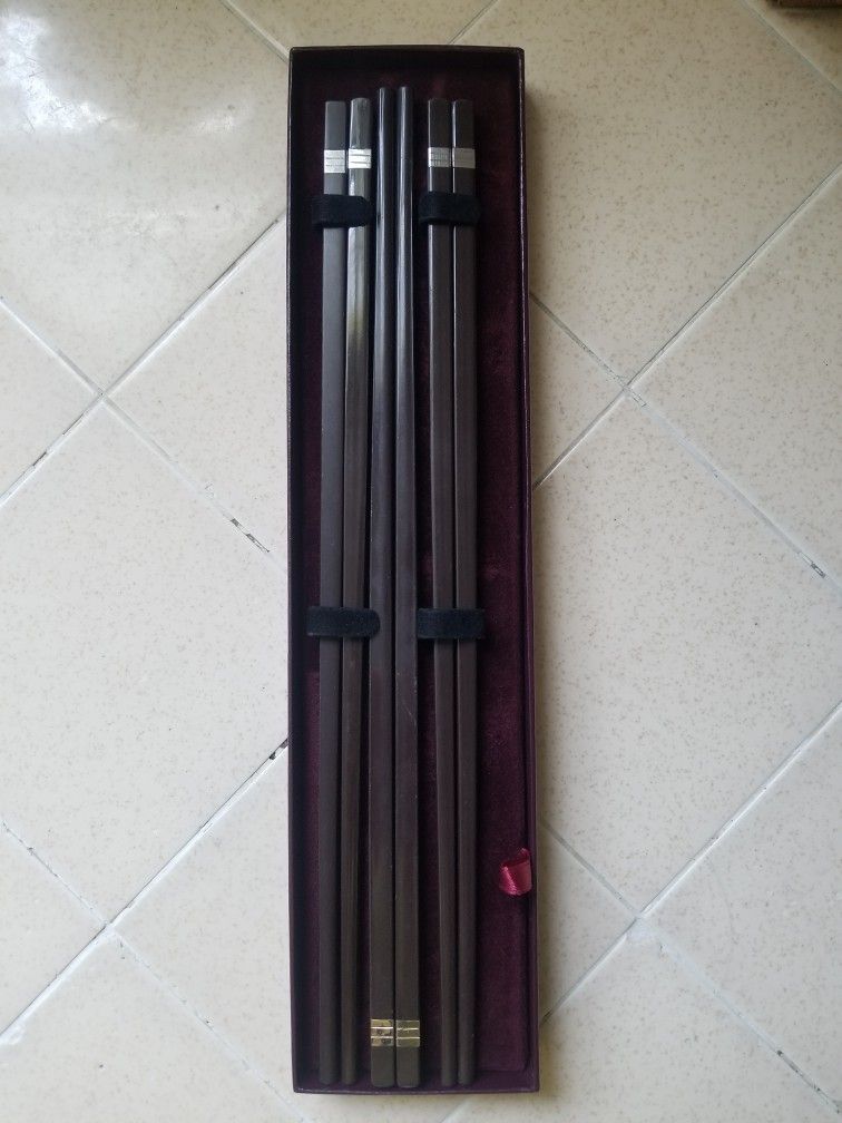 Reusable Chopstick Set