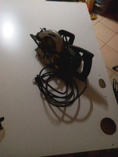 Skill Saw