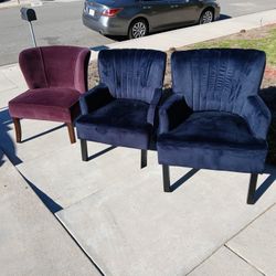Accent Chairs
