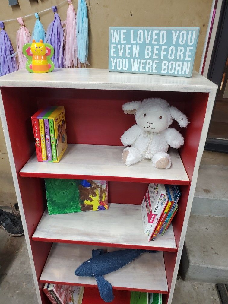 Children's Bookshelf 