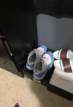 JORDANS CAROLINA BLUE 11s $130