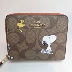 Coach Peanuts Snoopy Woodstock Small Zip Wallet 