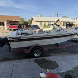 Fiesta boat LAKE READY