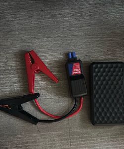 Duralast 800 amp jump starter
