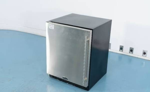 Commercial Industrial Marvel Undercounter Fridge 