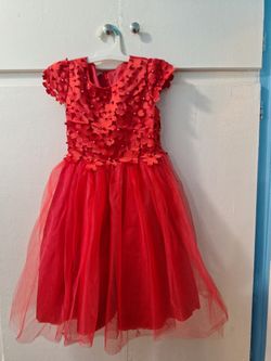 Vestido de Nina. New 