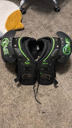 Battle tag football pads