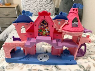 Polly pocket house
