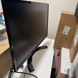 27” 1LG 080P Monitors 