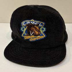 Vintage 90s black Camel Hat