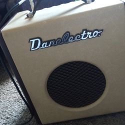 Electric Guitar Amp
