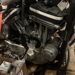 Sportster 883 Engine 
