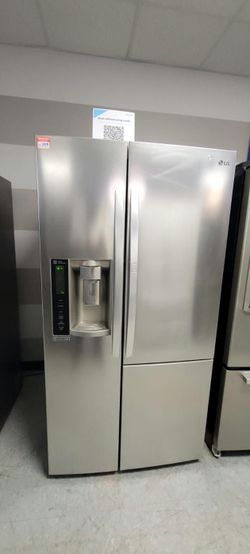 LG Side‑by‑Side Fridge – Stainless, Ice & Water in Door