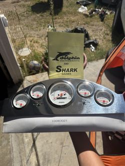 Brand New Dophin And Shark Gauges