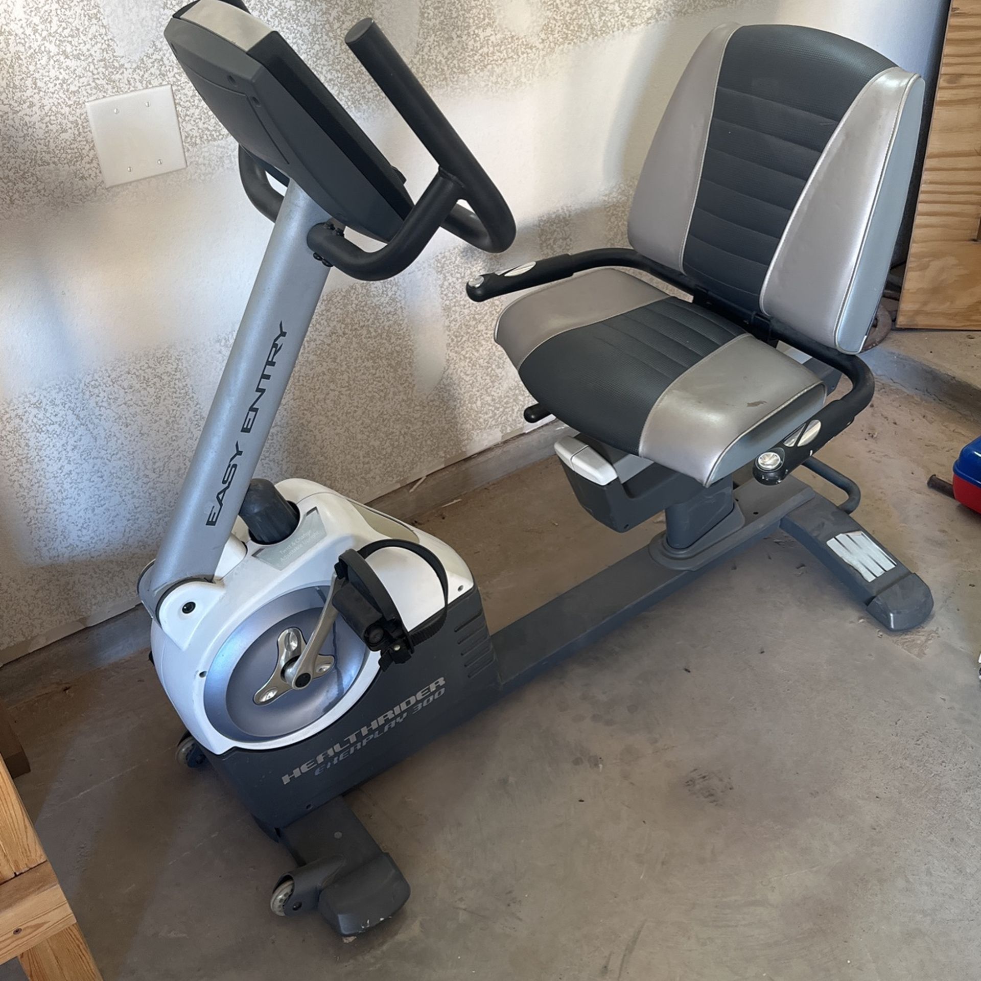 Stationary Bike for Sale in Rio Rancho, NM OfferUp