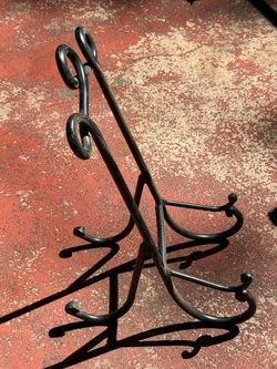 Wrought Iron Decorative Easel Stand