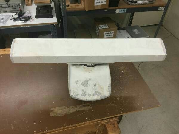 R-21 Raymarine Raytheon Boat Marine Radar Scanner Unit R21