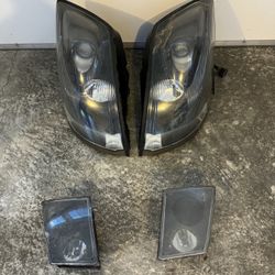 Volvo VNL Headlights