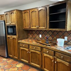 Used kitchen Cabinets 